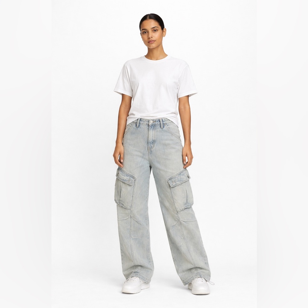 RHNDE Fair Focus Light Wash Cargo Jeans Wide Leg, size Medium
